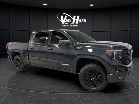 Used 2024 GMC Sierra 1500 Elevation w/ Preferred Package AWD/4WD image 1