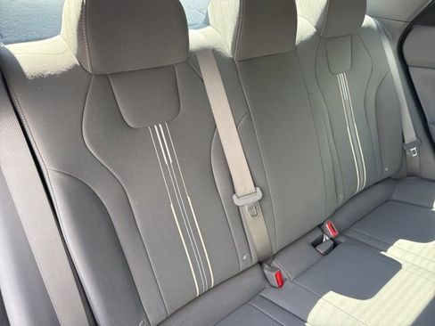 Used 2023 Hyundai Elantra SEL w/ Cargo Package image 25