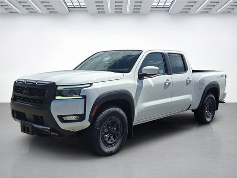 New 2025 Nissan Frontier PRO-4X AWD/4WD image 8
