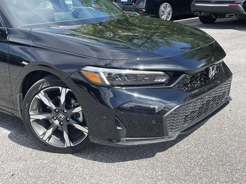 Used 2025 Honda Civic Sport Touring image 9