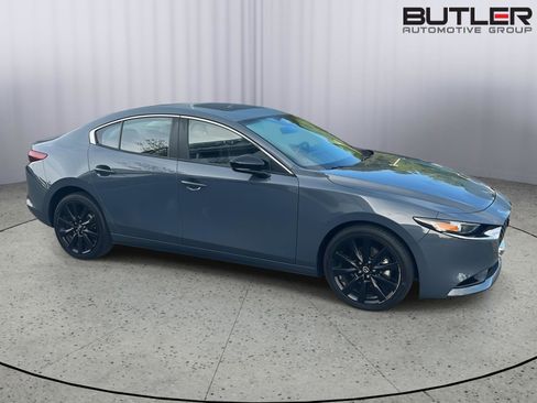 Used 2024 MAZDA MAZDA3 s image 7