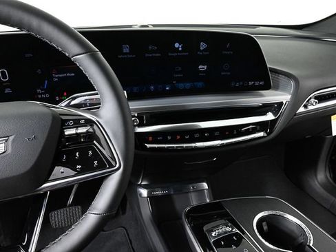 New 2025 Cadillac Lyriq Sport image 12