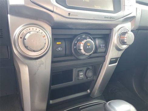 Used 2019 Toyota 4Runner SR5 image 22