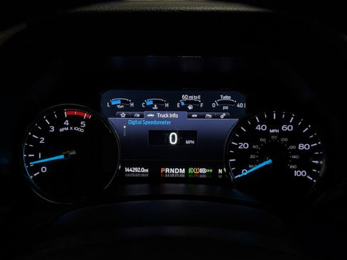 Used 2022 Ford F350 Lariat w/ Lariat Ultimate Package AWD/4WD image 31