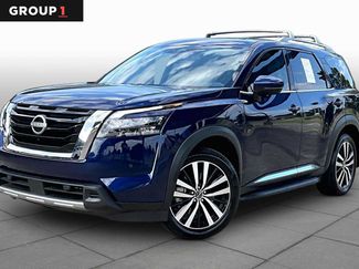 Used 2025 Nissan Pathfinder Platinum w/ Cargo Package AWD/4WD video 1