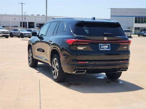 New 2025 Buick Enclave Sport Touring w/ Super Cruise Package image 5