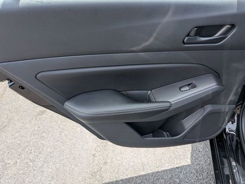 Used 2025 Nissan Altima 2.5 SV FWD image 23