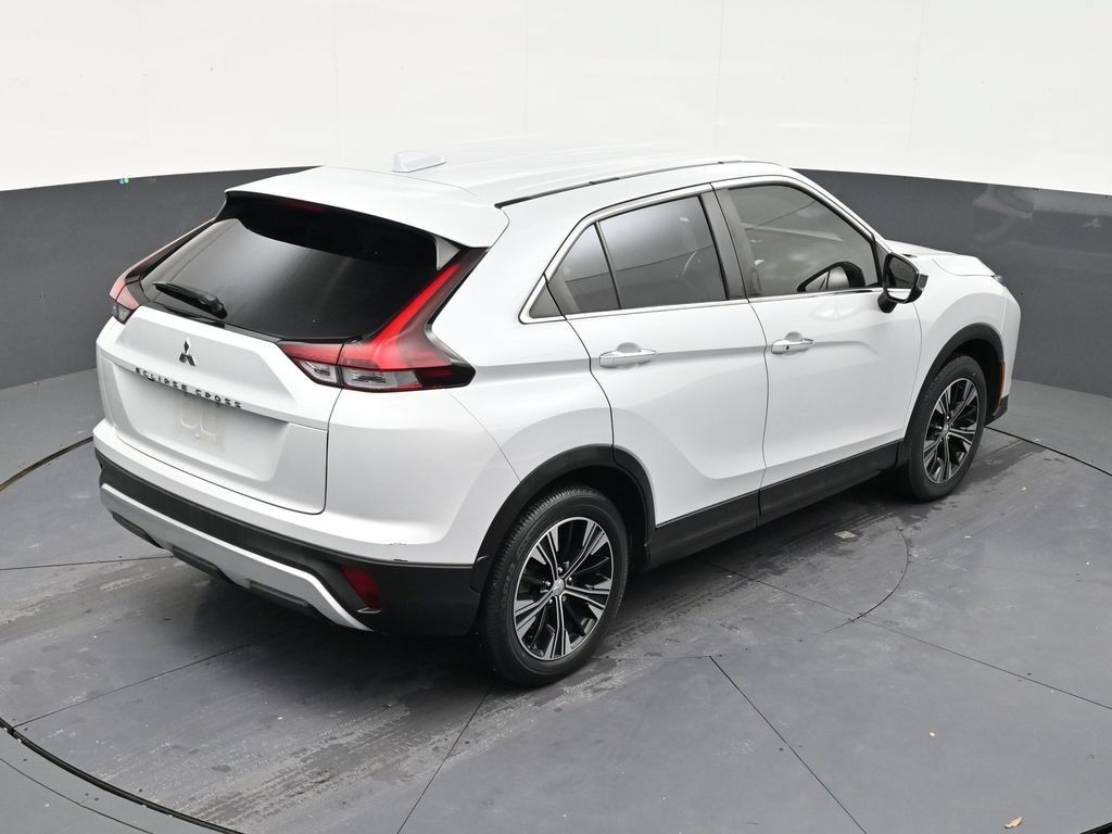 Used 2022 Mitsubishi Eclipse Cross SE FWD image 15