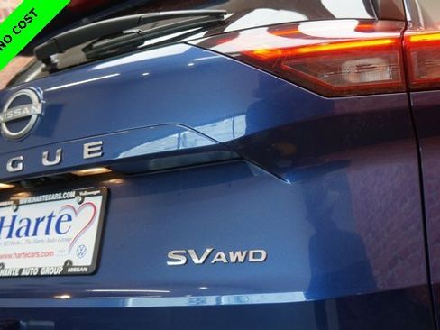 Used 2023 Nissan Rogue SV image 45