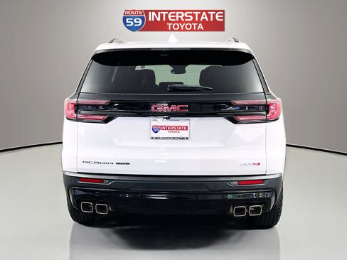 Used 2024 GMC Acadia AT4 w/ Luxury Package AWD/4WD image 6