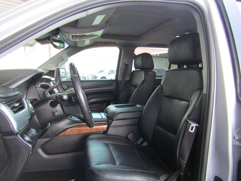 Used 2016 Chevrolet Tahoe LTZ RWD image 10