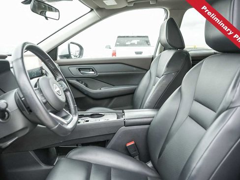 Used 2023 Nissan Rogue SV w/ SV Premium B Package FWD image 13