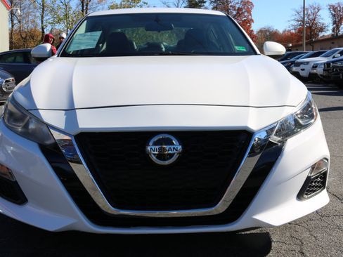 Used 2020 Nissan Altima 2.5 S image 2