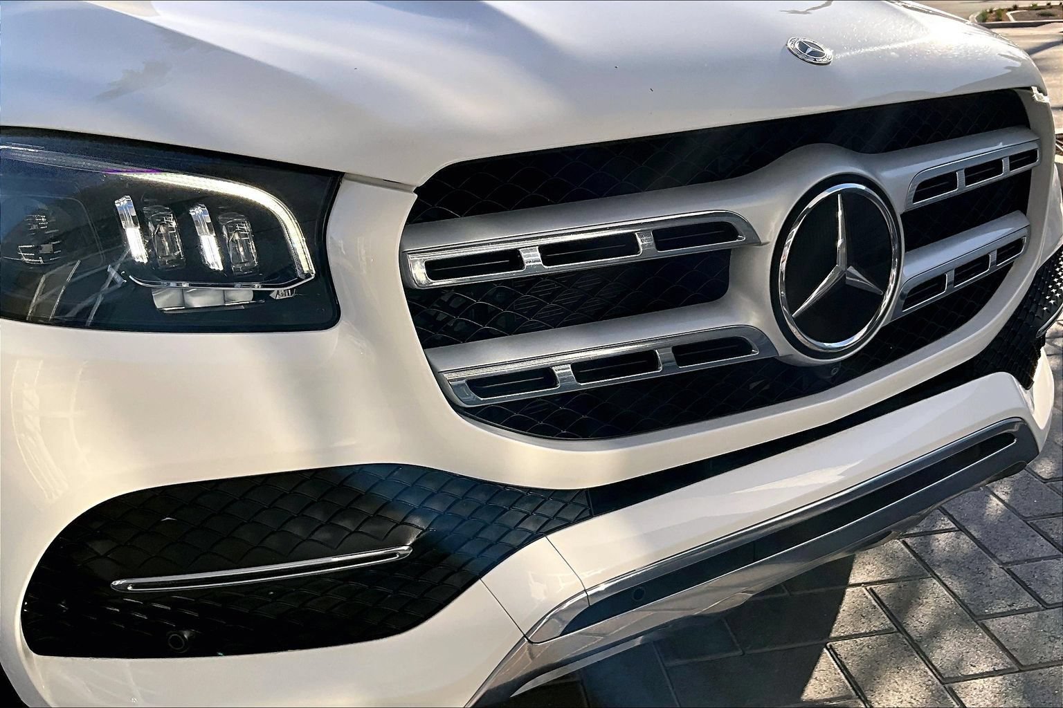 Used 2023 Mercedes-Benz GLS 450 4MATIC image 31