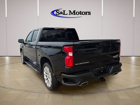 Used 2020 Chevrolet Silverado 1500 High Country AWD/4WD image 5