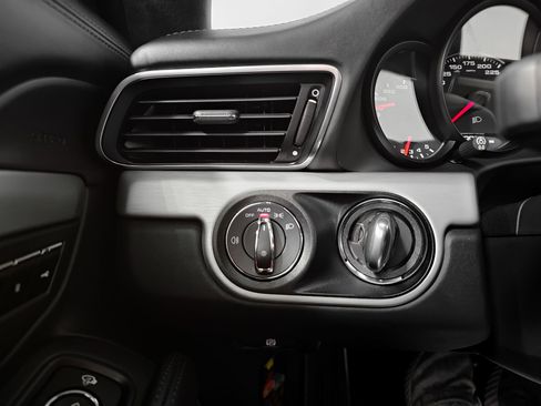 Used 2014 Porsche 911 Turbo S image 22