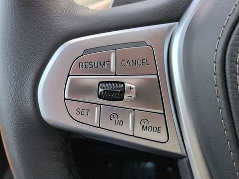 Used 2026 BMW X7 xDrive40i AWD/4WD image 25