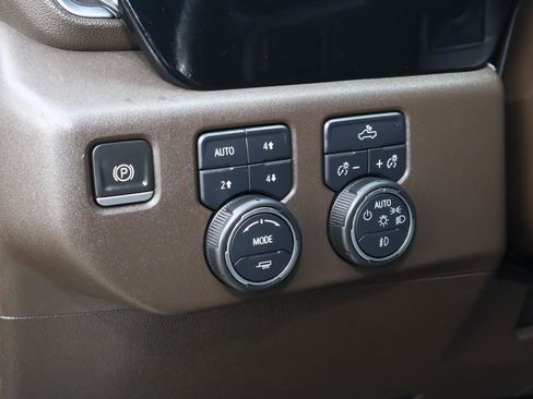 Used 2022 Chevrolet Silverado 1500 RST w/ Z71 Off-Road Package image 25