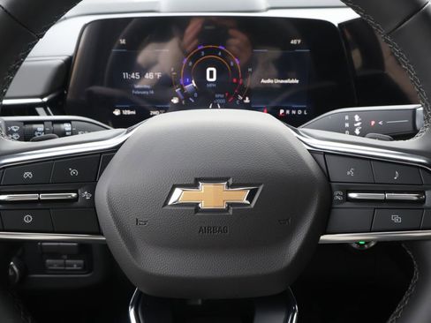 New 2026 Chevrolet Suburban LS image 22