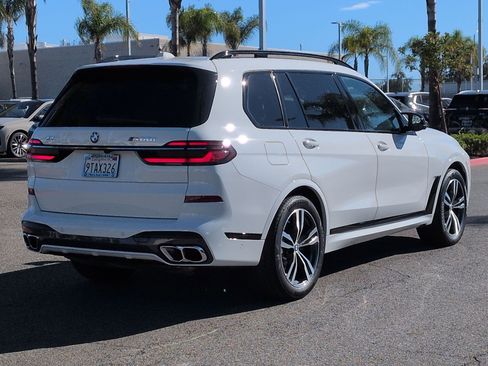 Used 2025 BMW X7 M60i w/ Executive Package image 10