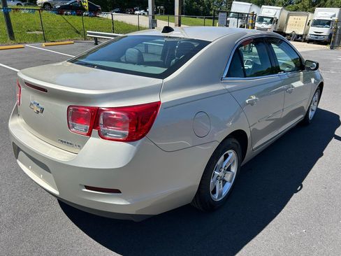 Used 2014 Chevrolet Malibu LS w/ Protection Package FWD image 5