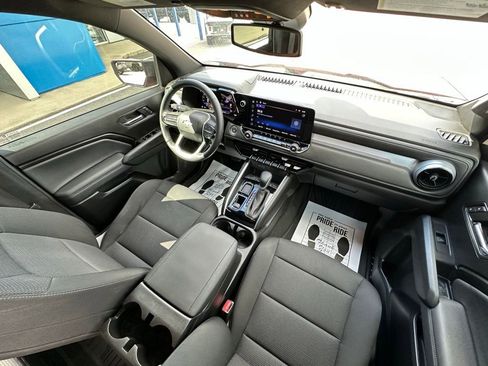 Used 2024 Chevrolet Colorado LT w/ LT Convenience Package II image 14