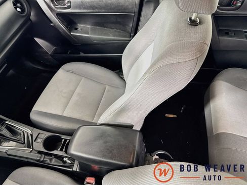 Used 2017 Toyota Corolla L FWD image 28