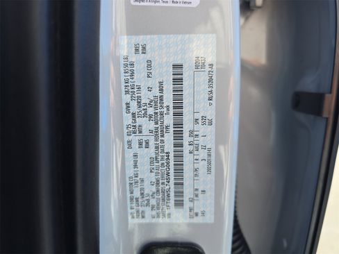 Certified 2025 Ford F150 Lightning Lariat image 31