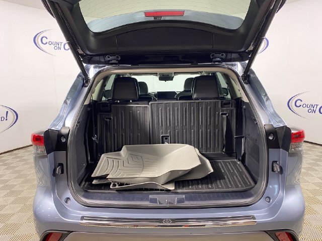 Used 2023 Toyota Highlander Platinum AWD/4WD image 25