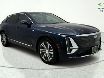 Used 2025 Cadillac Lyriq Luxury w/ LPO, Floor Liner Package