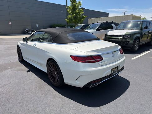 Used 2019 Mercedes-Benz S 560 Cabriolet image 3