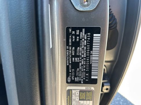 Used 2016 Kia Optima EX FWD image 31