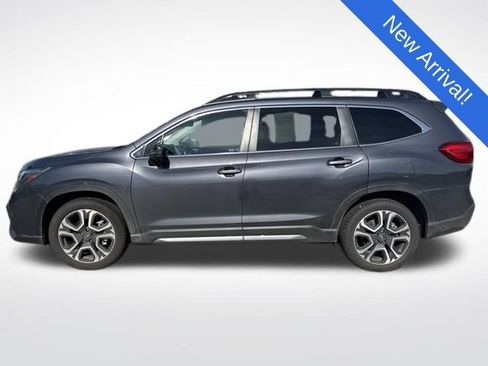 Used 2023 Subaru Ascent Limited w/ Technology Package AWD/4WD image 4
