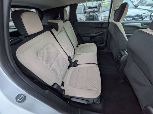 Certified 2022 Ford Escape SE w/ Convenience Package AWD/4WD image 19