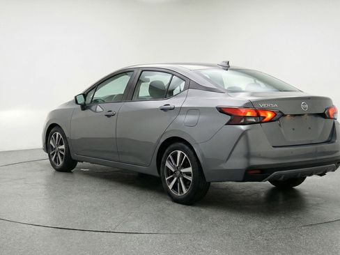 Used 2025 Nissan Versa SV image 6