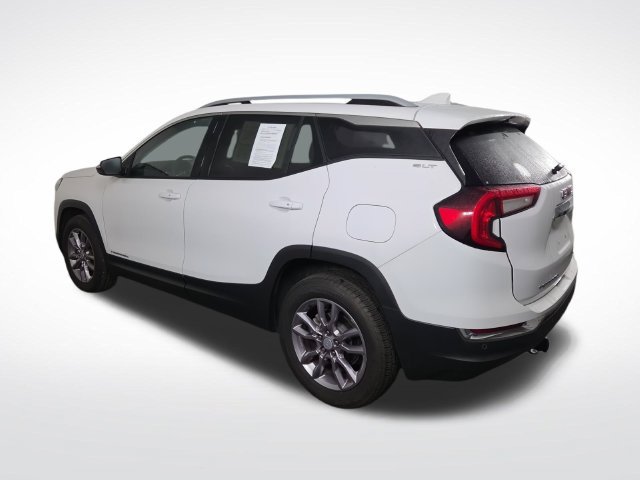 Used 2023 GMC Terrain SLT w/ Tech Package AWD/4WD image 10