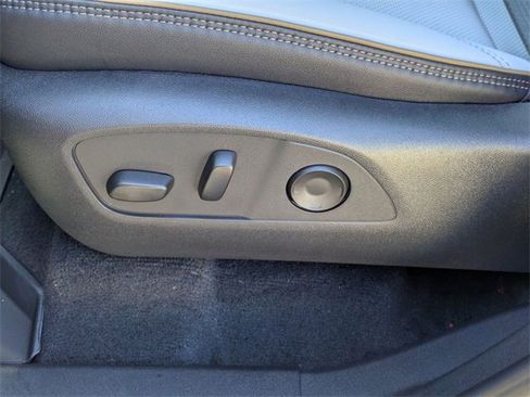 New 2026 Chevrolet Traverse High Country image 12