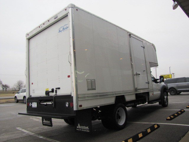 Used 2015 Ford F550 2WD Regular Cab Super Duty image 3