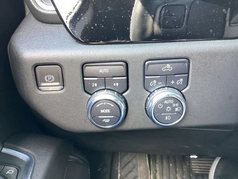 Used 2023 GMC Sierra 1500 Elevation AWD/4WD image 23