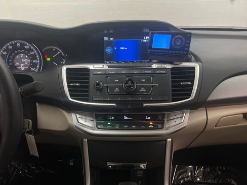 Used 2015 Honda Accord LX image 20