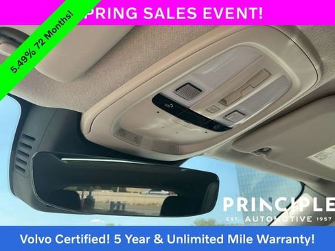 Certified 2025 Volvo XC40 B5 Core AWD/4WD image 25