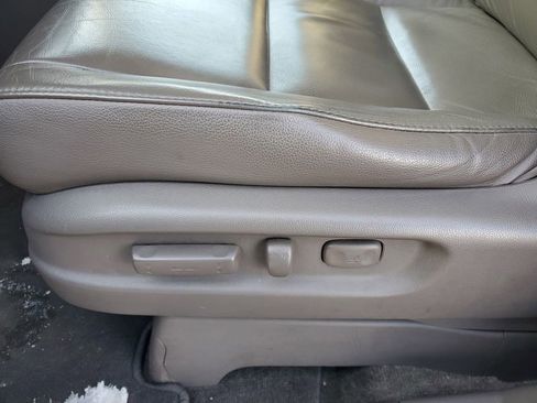 Used 2012 Honda Odyssey EX-L image 7