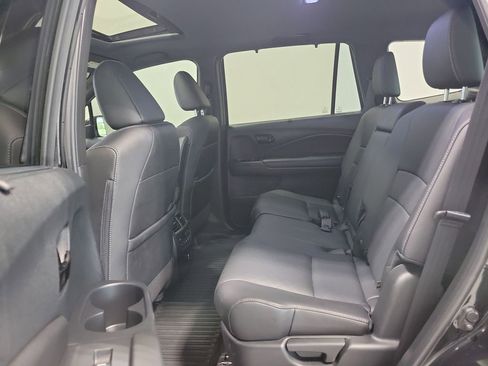 Used 2023 Honda Passport Elite image 27