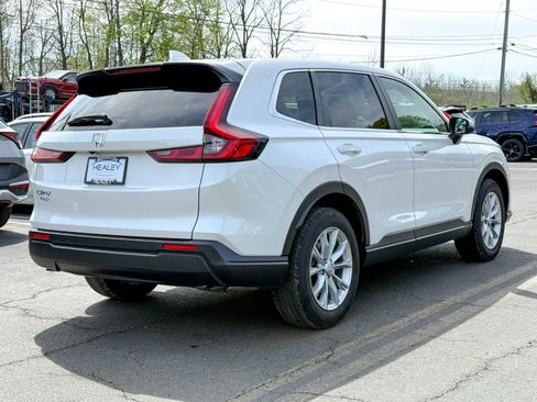 Used 2024 Honda CR-V EX image 8