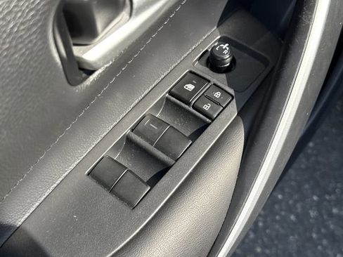 Used 2020 Toyota Corolla SE image 23