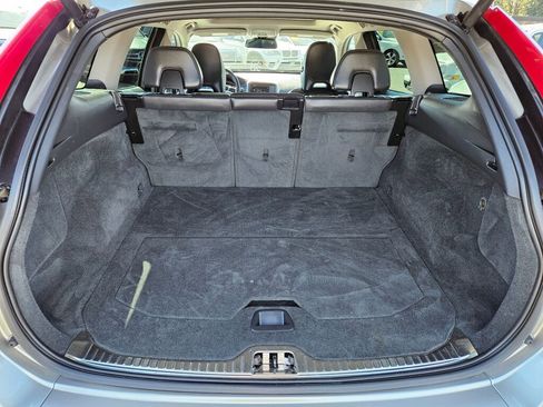 Used 2014 Volvo XC60 T6 image 19