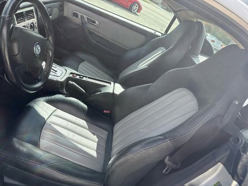 Used 2004 Mercedes-Benz SLK 32 AMG w/ Lighting Pkg image 14
