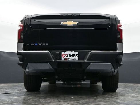 New 2026 Chevrolet Silverado EV LT AWD/4WD image 47