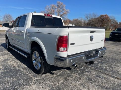 Used 2018 RAM 1500 Laramie image 2