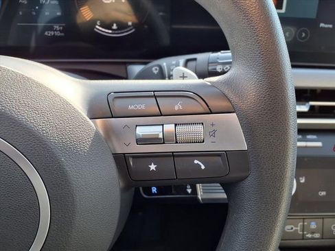Used 2025 Hyundai Sonata SEL FWD image 63